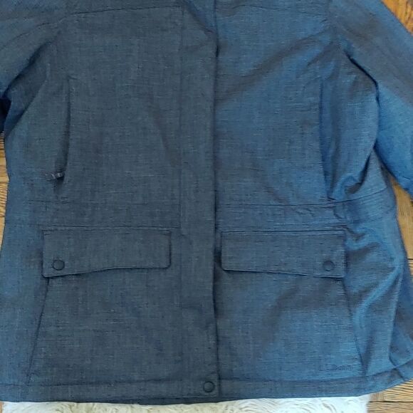 L.L. Bean Downtex Coat Size 2X - Picture 9 of 14